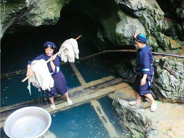 Cao Bang, Vietnam — Hand-Dyed Indigo with Kilomet109