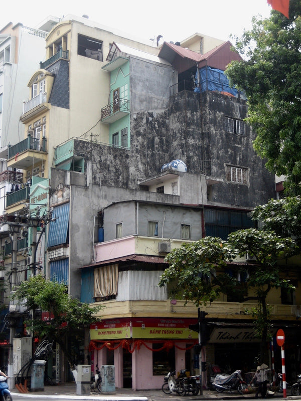 Hanoi, Vietnam — Love on First Sight