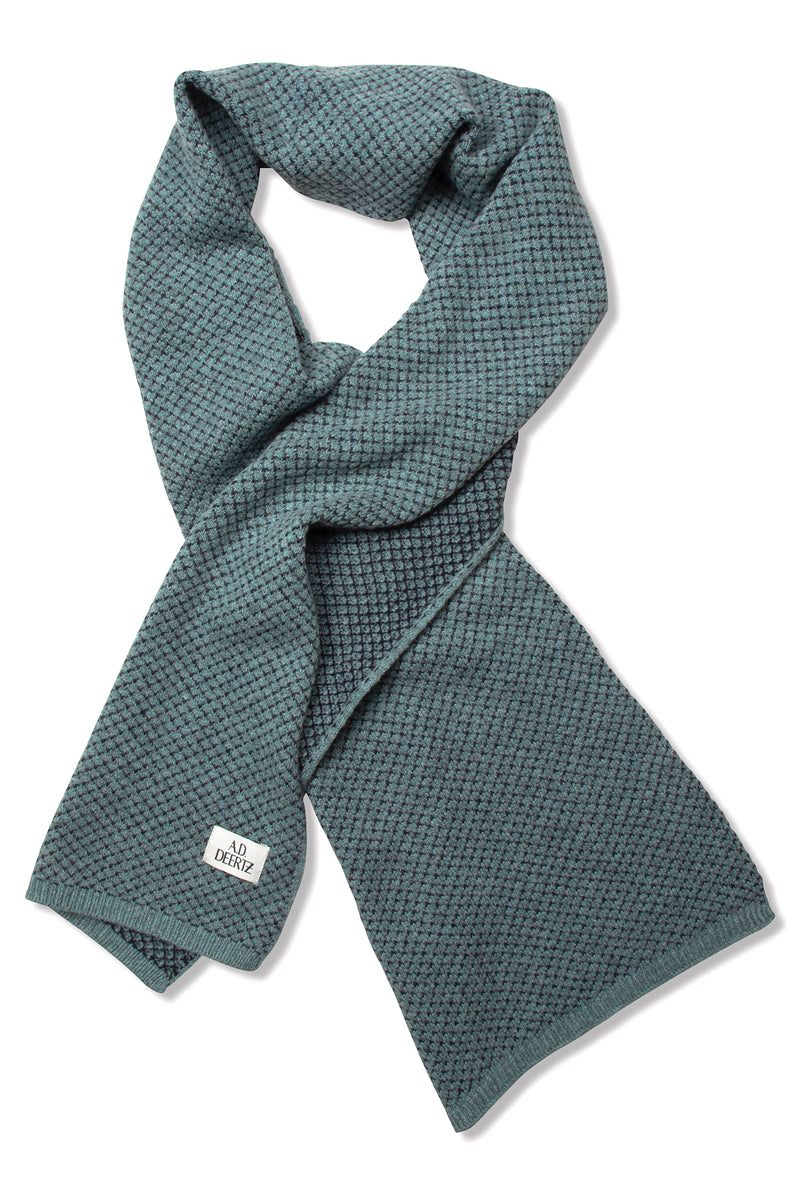 Long cozy winter scarf green Navy grid pattern ADDeertz Menswear Berlin