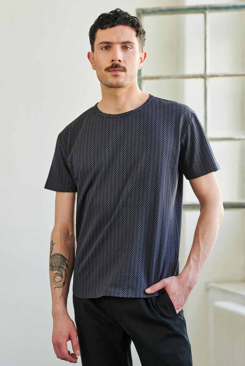 T-Shirt with a black and grey woven geometric pattern Smooth surface ADDeertz Menswear Berlin